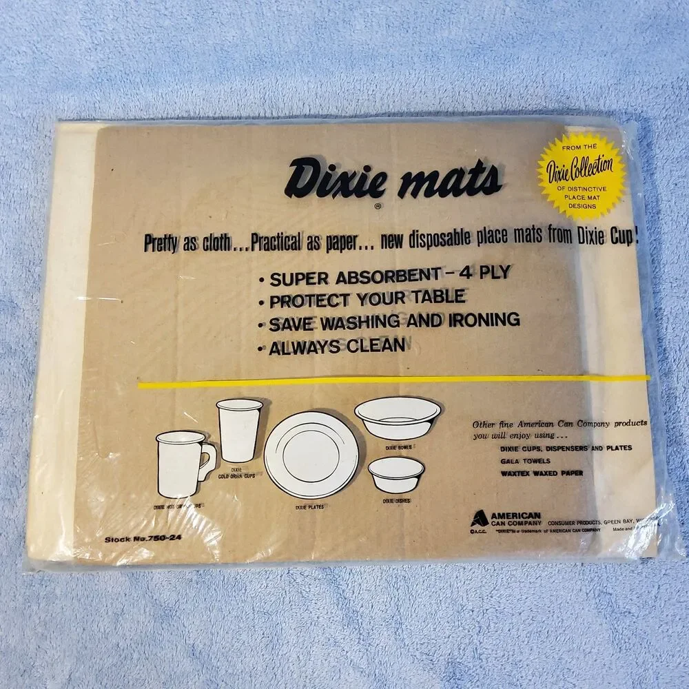 (10) Open Vintage Dixie Mat Disposable Paper Placemats 4-Ply Green Grid Pattern